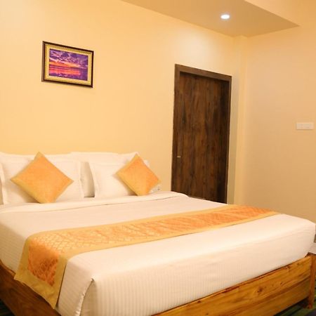 Goroomgo Silicon Residency Puri Near Sea Beach & Temple - Luxurious Room - Lift And Parking Facilities - Best Seller Ngoại thất bức ảnh